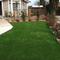 Green Lawn Agoura, California Rooftop, Front Yard Ideas