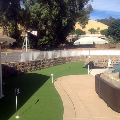 Green Lawn East La Mirada, California How To Build A Putting Green, Beautiful Backyards
